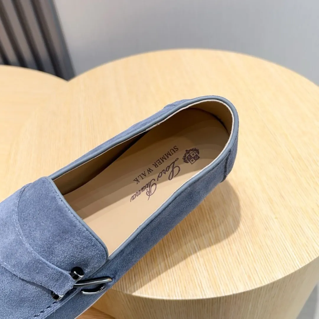 Men's Men's Shoes💰Men's Shoes💰440💰[loro piana] Couple's Style - The new moccasins are made of water-repellent treated suede uppers with rubber soles, a classic. The complex craftsmanship and meticulous structure make the shoes light and soft, allowing you to walk comfortably and freely. Perfect for wearing at the beach or out in the water during the summer. Women’s size: 35-40 Men’s size: 38-45